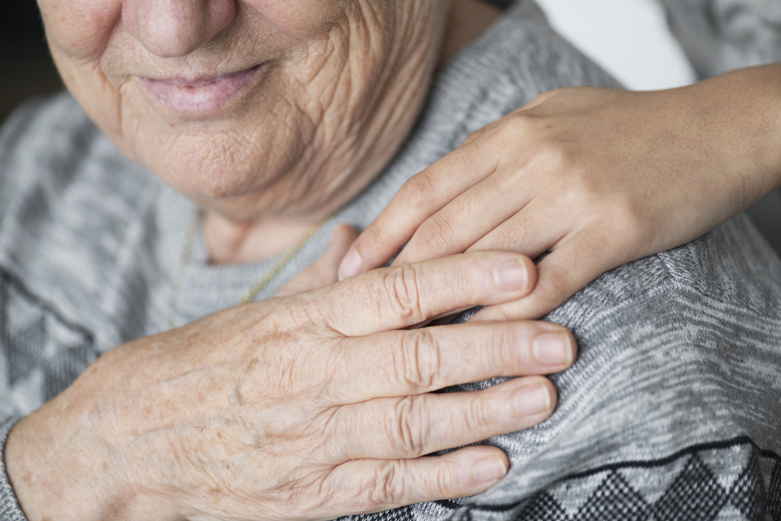 Apoyo familiar para el bienestar del paciente con Parkinson